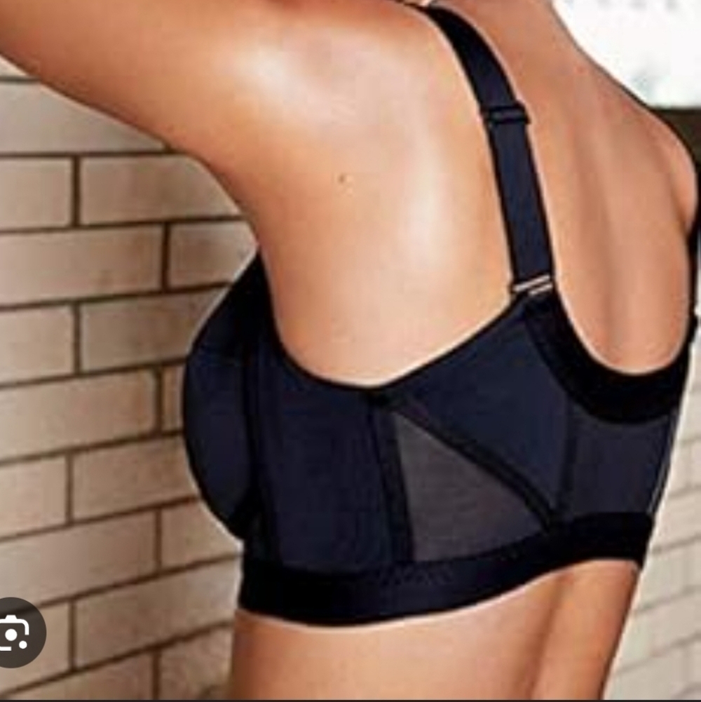 3/$50 NWOT FREE PEOPLE MOVEMENT Mesh Geometric Bra